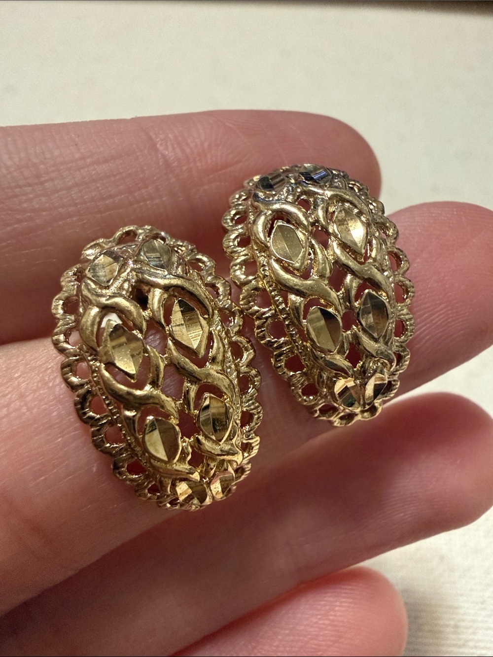 Sterling Silver 925 Gold-toned Filigree Oval Earrings